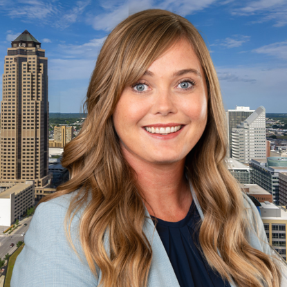 Jamie  Maguire Photo